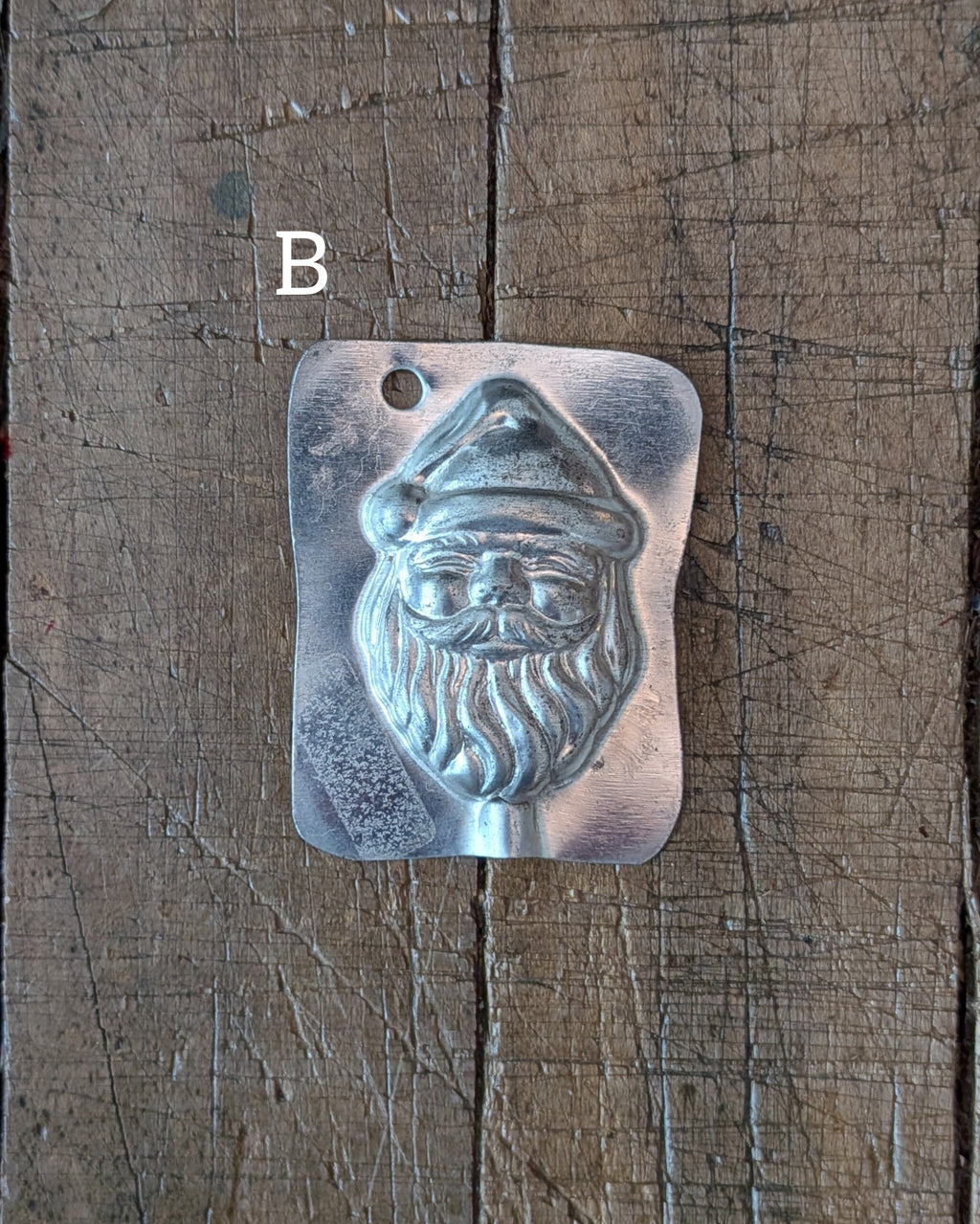 CHOICE Vintage Metal Santa Candy Mold