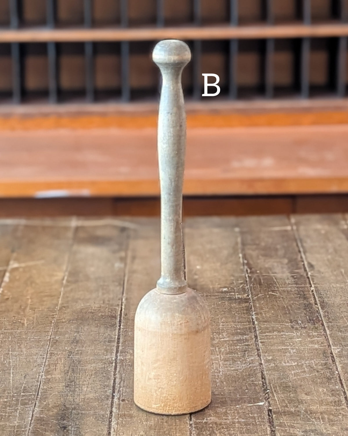 CHOICE Vintage Primitive Wooden Mashers