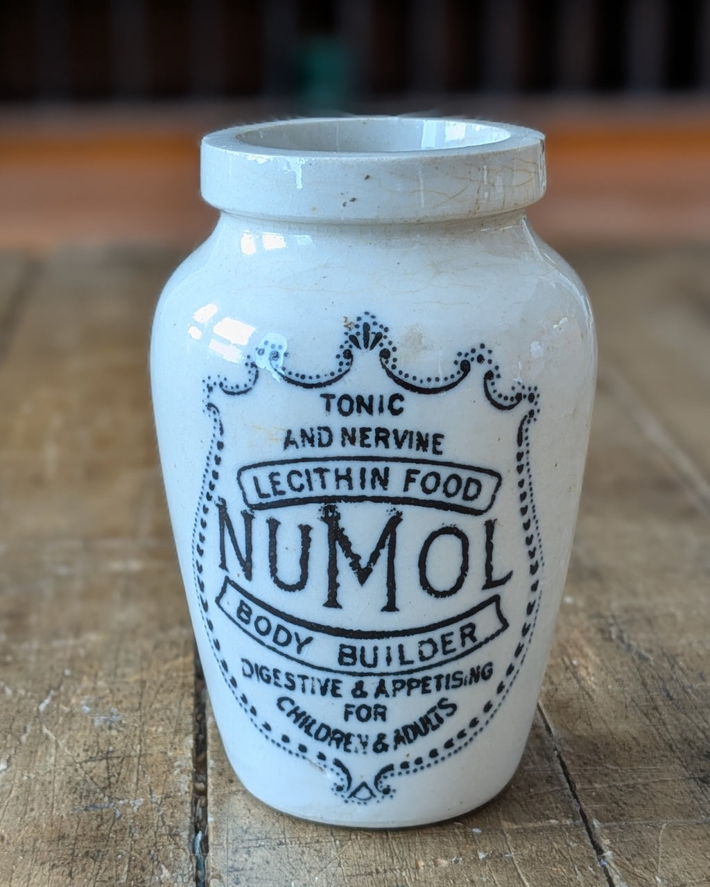 Numol Body Builder Stoneware Pot