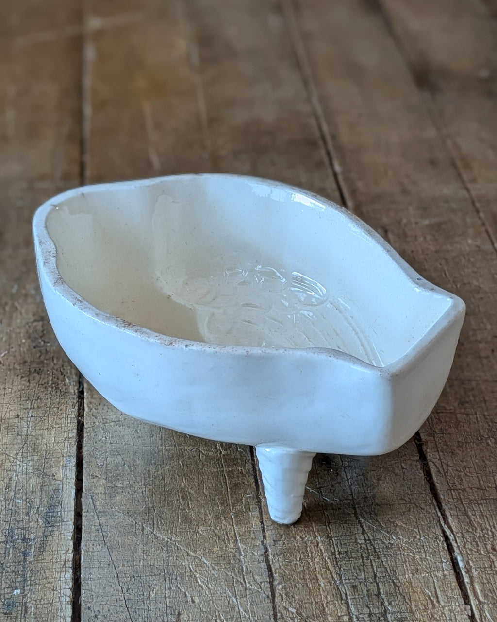English Ironstone Eagle Jelly Mould with Feet
