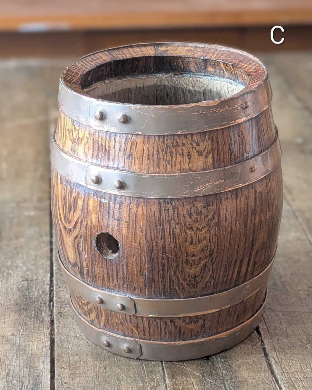 CHOICE Antique Oak Barrel w/Copper Bands