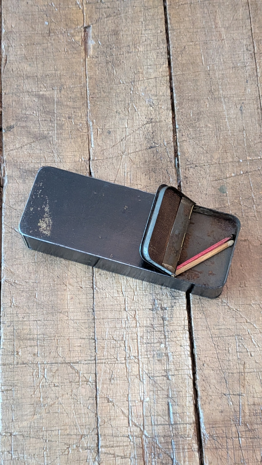 Metal Pipe Carrying Box with Pipe