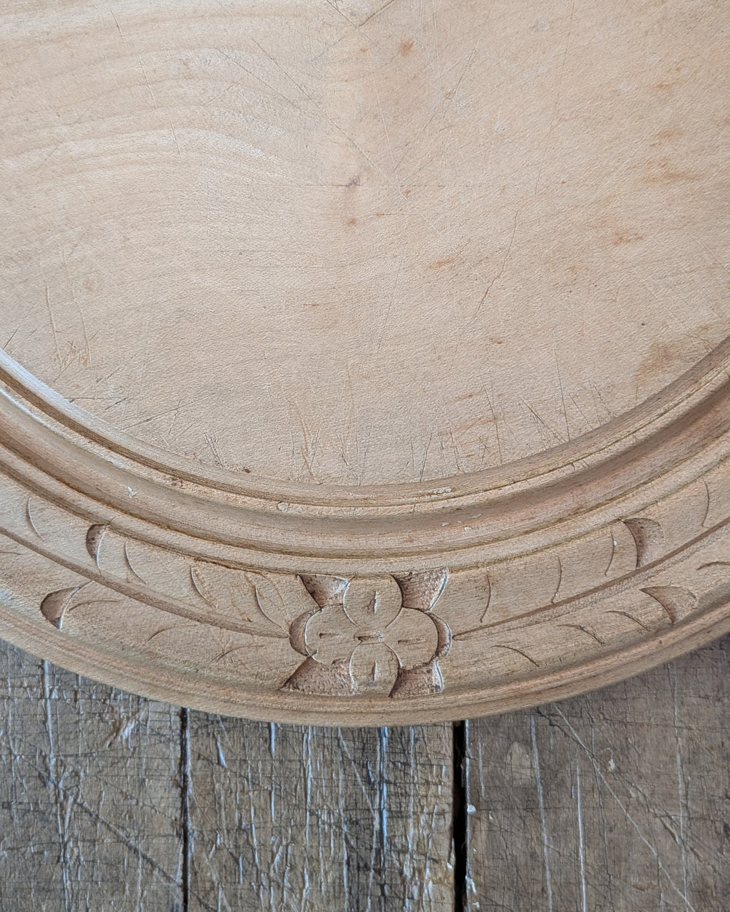 Antique Carved Treen Breadboard Floral Border