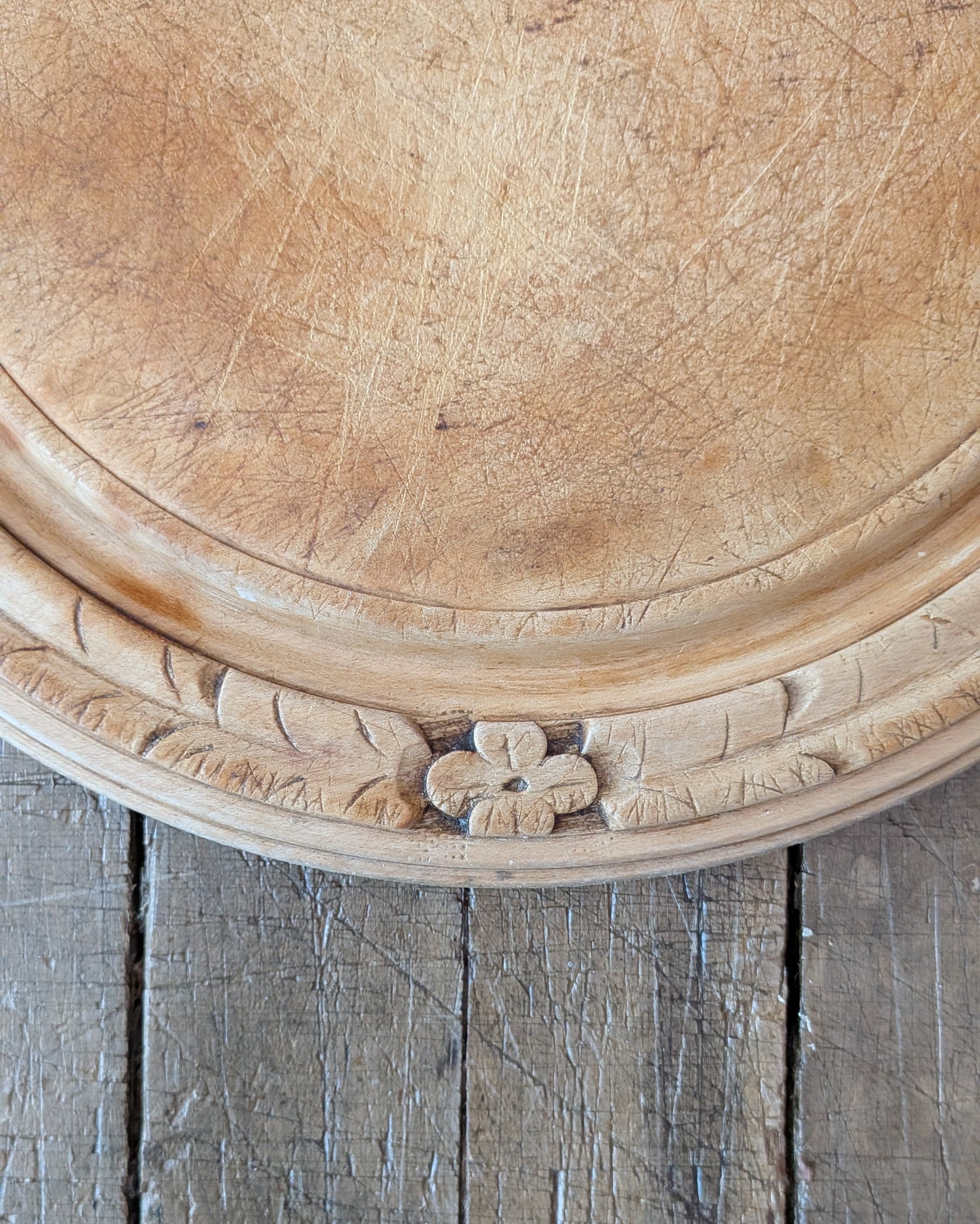 Antique Carved Treen Breadboard Floral Border