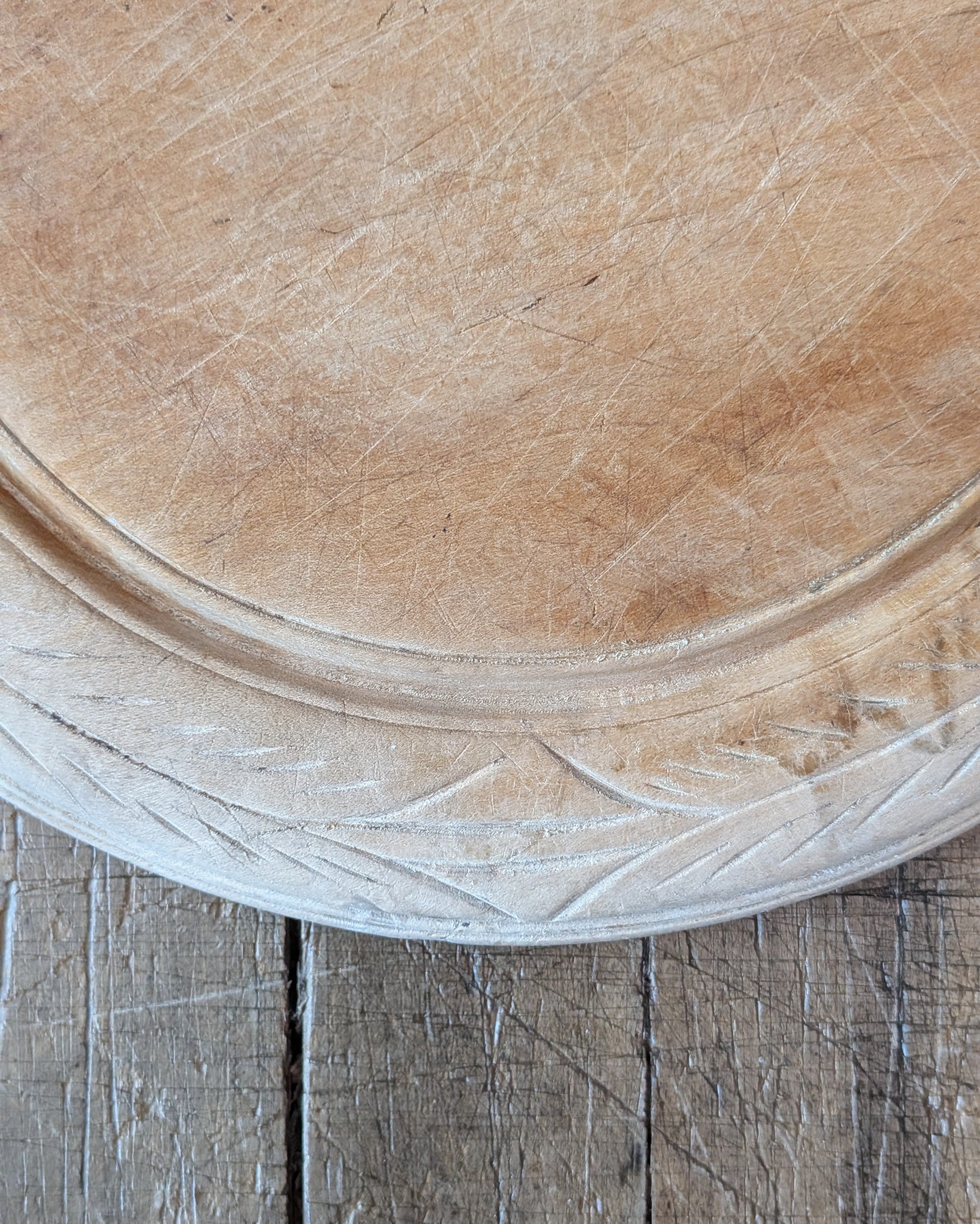 Antique Hand-Carved Wooden Breadboard Wheat & Triangle