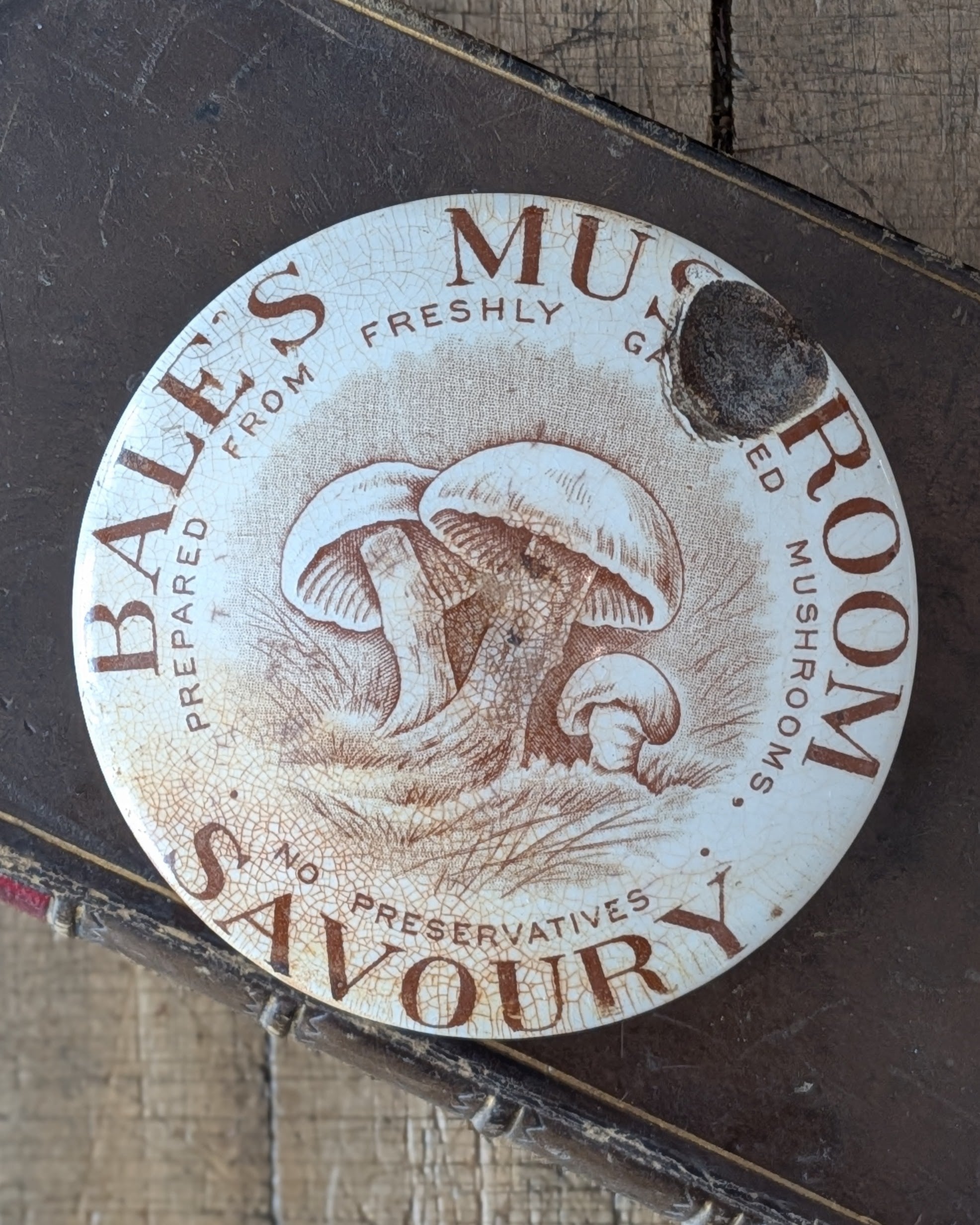 Bale's Mushroom Savoury Lidded Advertising Pot