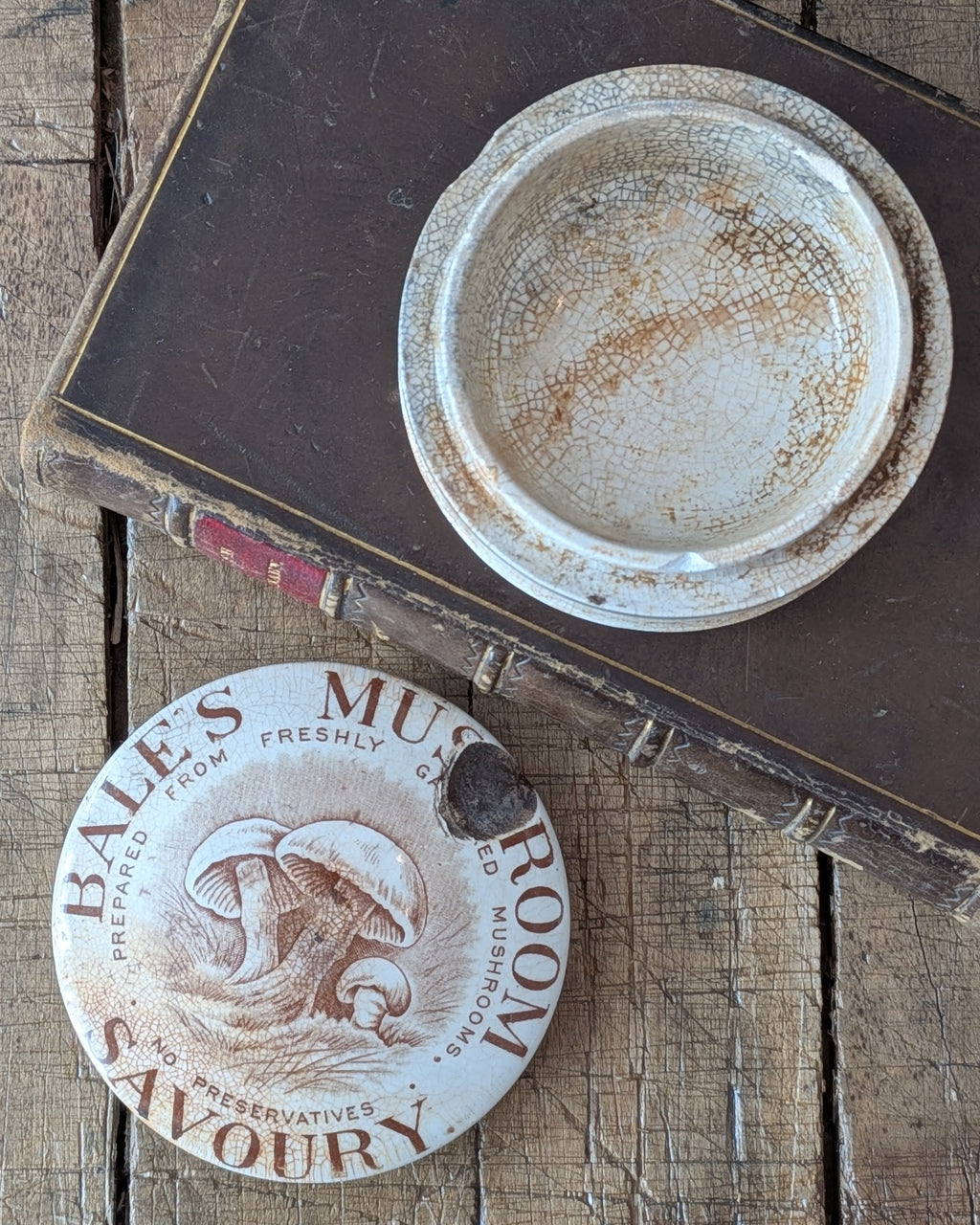 Bale's Mushroom Savoury Lidded Advertising Pot