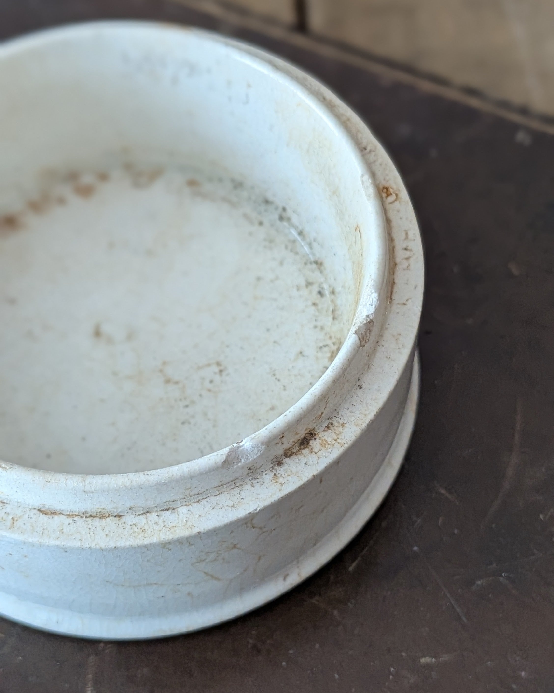 French Poudre Dentrifrice du Docteur Pierre Lidded Pot