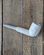 Victorian White Clay Pipe c1900 with Shamrocks & Harp
