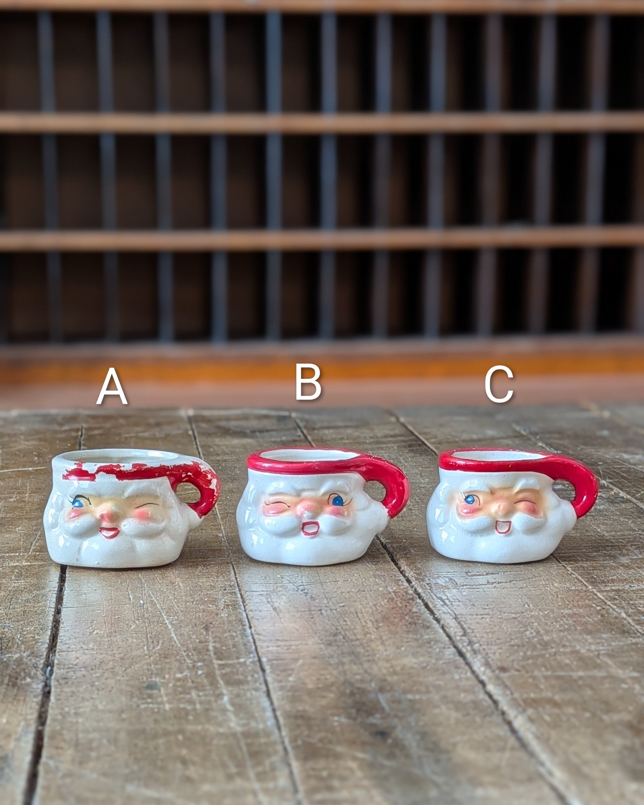 CHOICE Holt-Howard Winking Santa Mini Mug