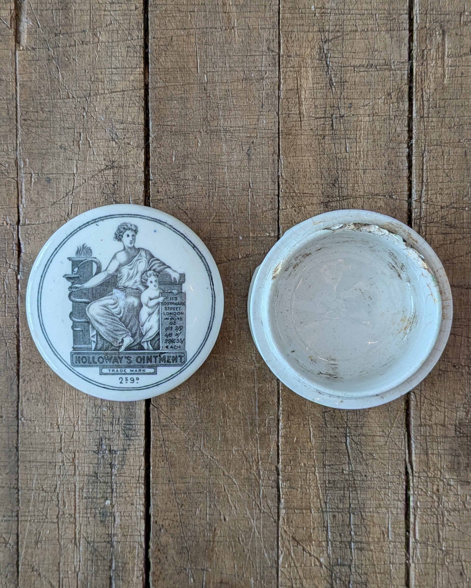 Holloway's Ointment Lidded Pot, c1860-1920