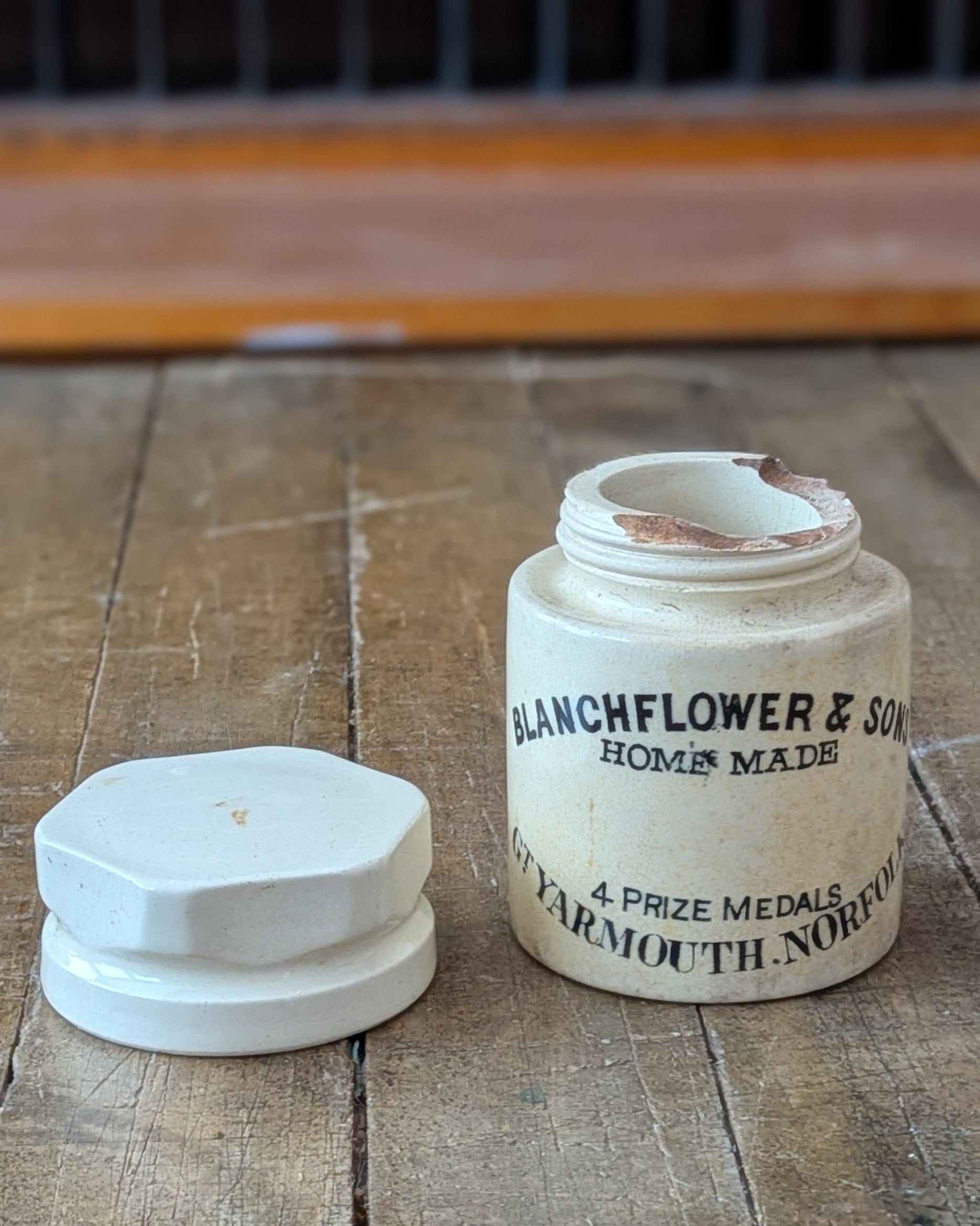 Blanchflower & Sons Home-Made Potted Meat Pot, c1885-1895