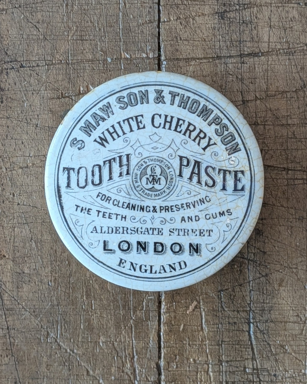 Victorian S. Maw, Son & Thompson White Cherry Tooth Paste Lidded Pot