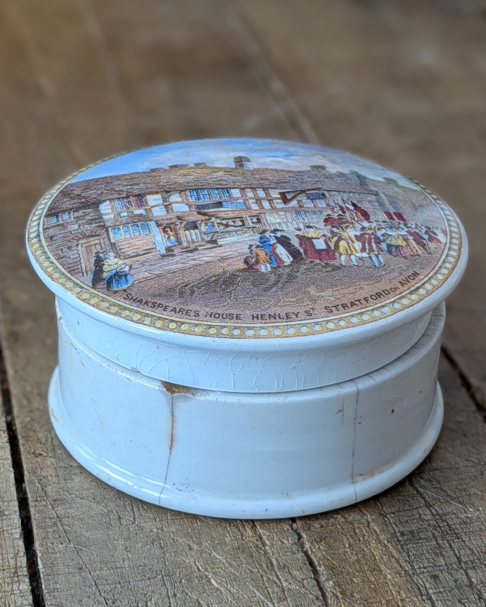 c1870 Prattware Lidded Pot 'Shakspeare's House Henley St. Stratford on Avon'