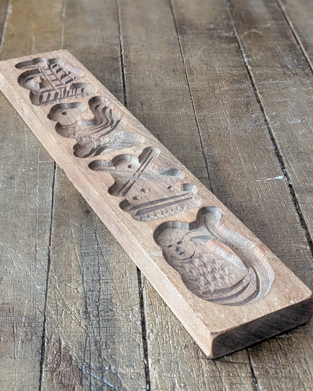 Antique Wooden Biscuit Mold, c1930