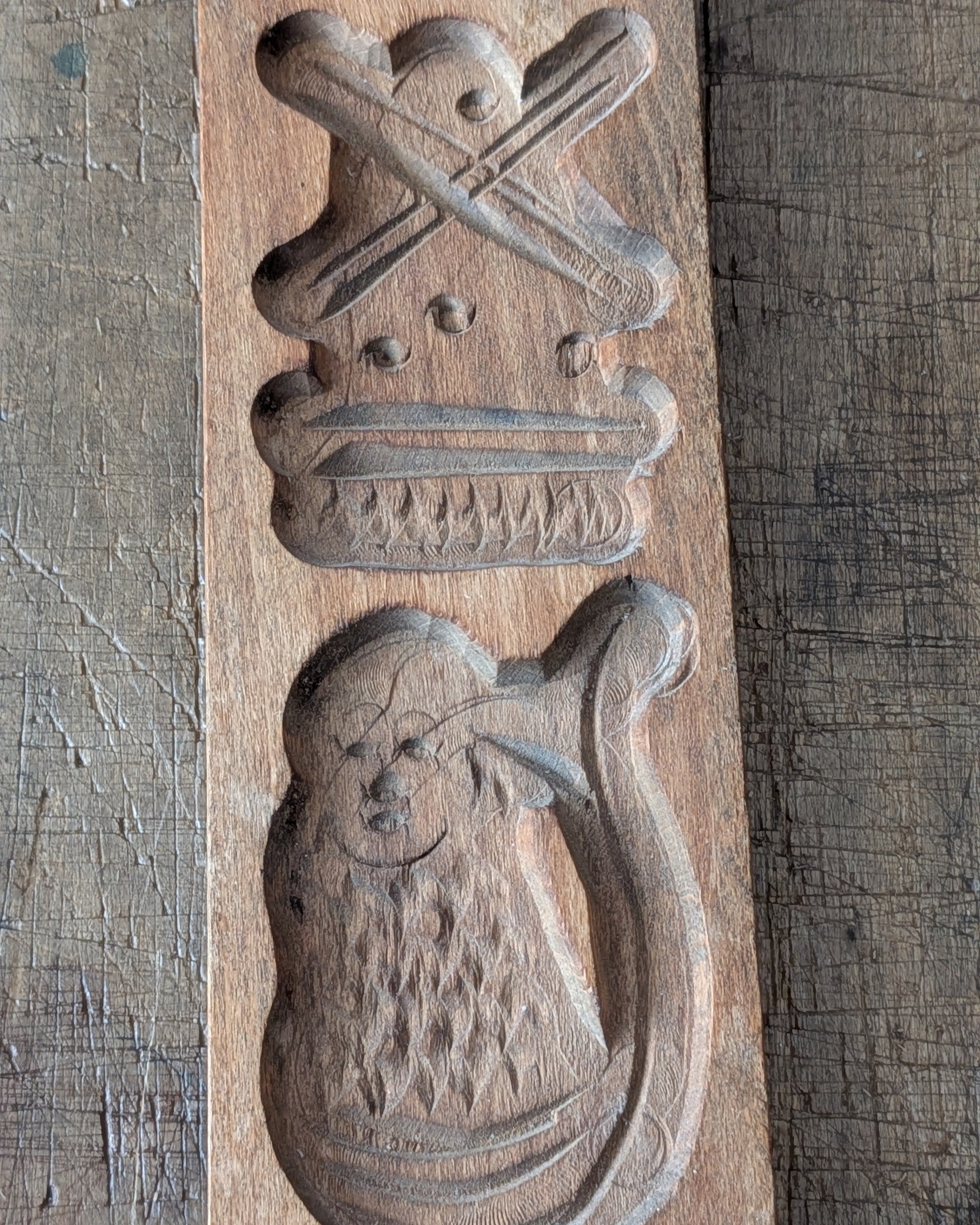 Antique Wooden Biscuit Mold, c1930