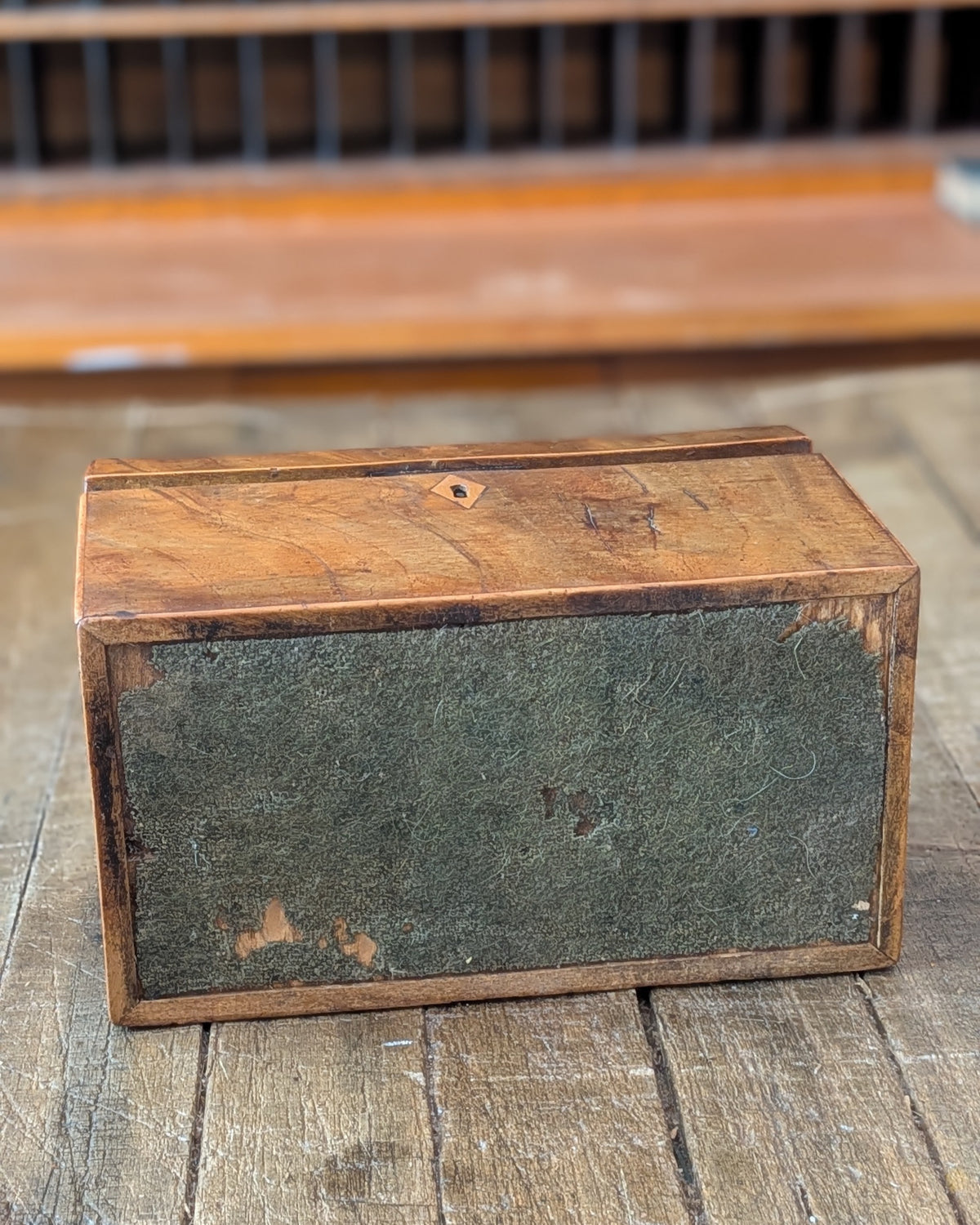 Victorian Wooden Tea Caddy with Shield Inlay on Lid & Diamond Inlay Key Escutcheon, c1810-1850