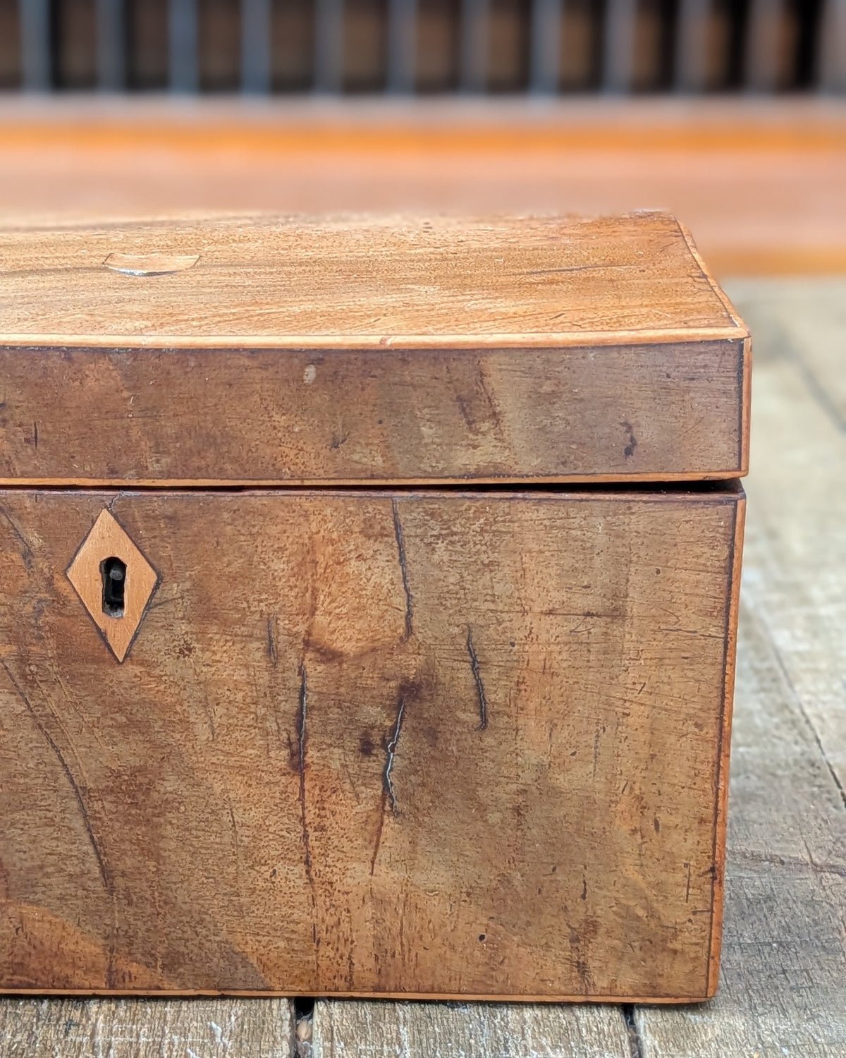Victorian Wooden Tea Caddy with Shield Inlay on Lid & Diamond Inlay Key Escutcheon, c1810-1850