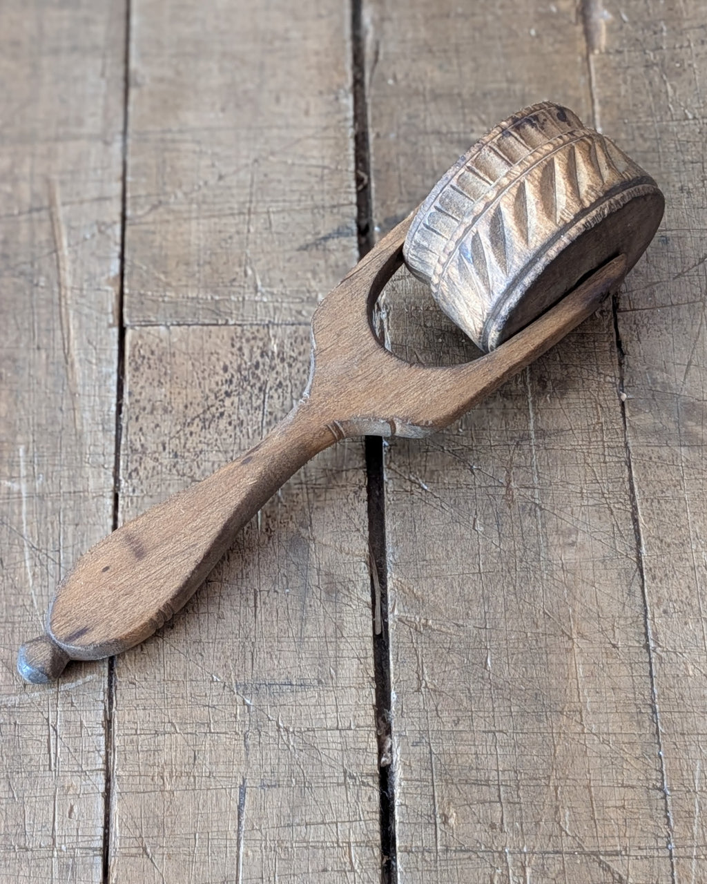 Hand-Carved Antique Wooden Treen Butter or Pastry/Cookie Roller