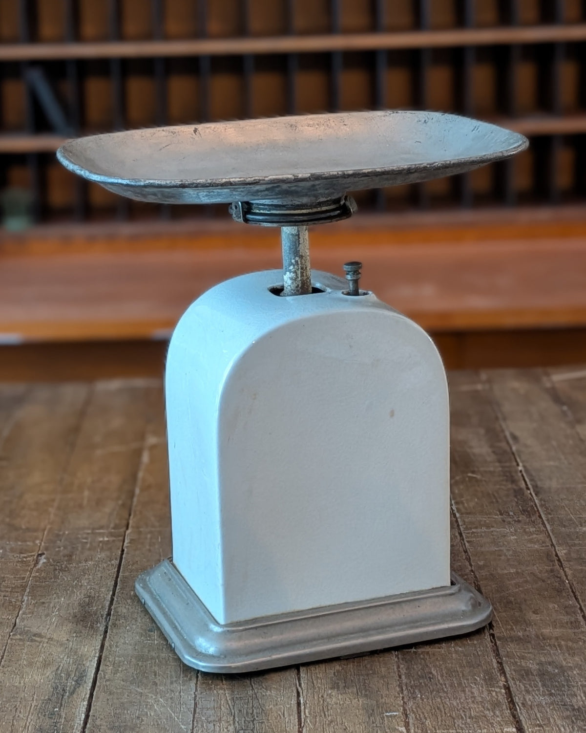Salter's Improved Family Scale with Ironstone Body, c1910
