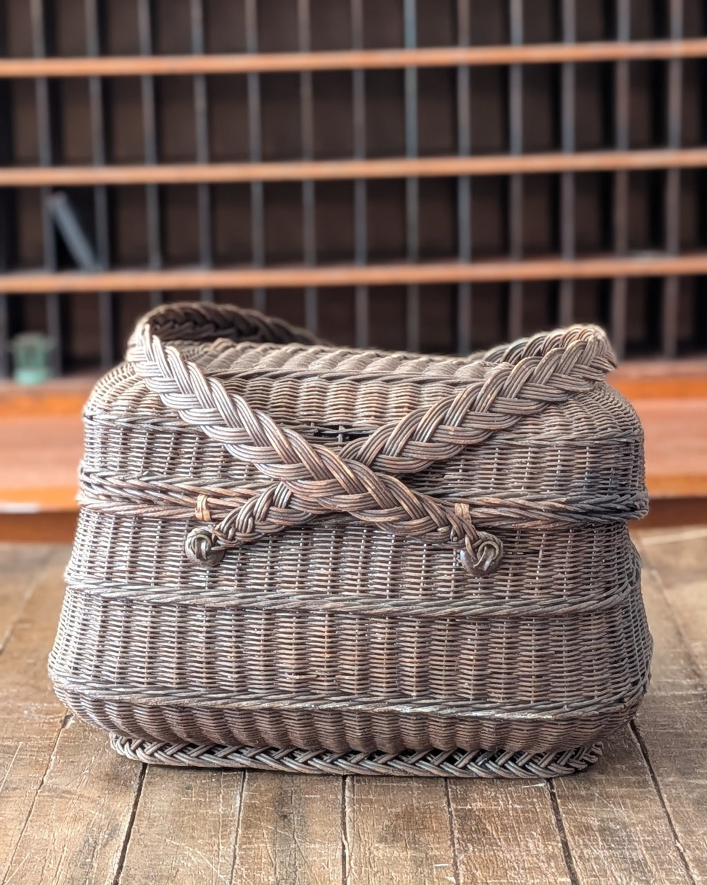 Antique French Bressen Basket c1880-1920